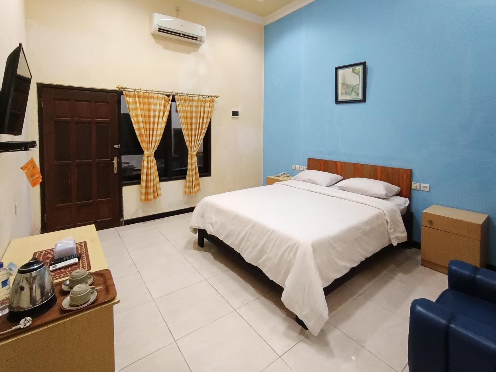 Gita Puri Redpartner Blitar Exterior foto
